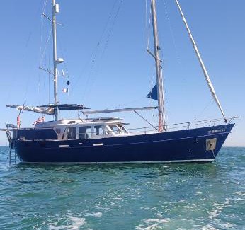 La Rochelle City Centre Boat Rental | Barkas