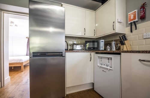 Penally House | Barn Conversion - Hot Tub - Penally - Tenby