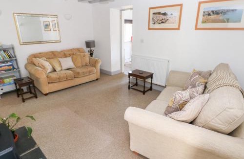Templeton House | Barn Court Cottage