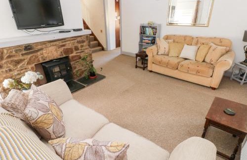 Templeton House | Barn Court Cottage