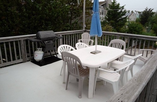 Beach Haven House | Barnegat Light, ocean block, classic 3/1, uncrowded beach, decks front and back