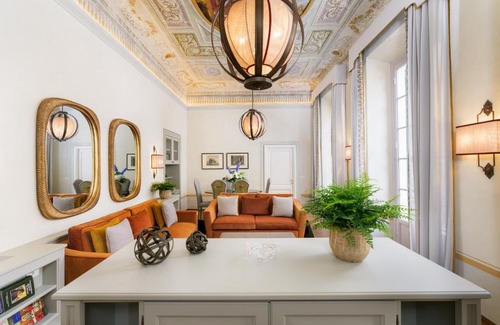 Santa Croce Apartment | Barone Achille -La Dimora degli Affreschi Florence