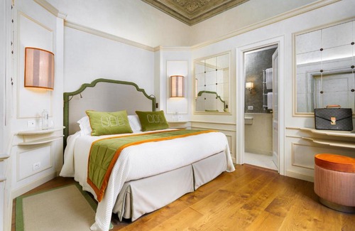 Santa Croce Apartment | Barone Achille -La Dimora degli Affreschi Florence