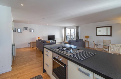 City Centre Glasgow Apartment | Barony Gate - Merchant City
