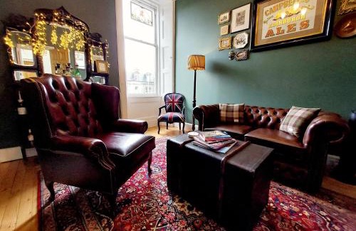 Newington House | Barony House 5 Star Boutique Guest House BK Direct