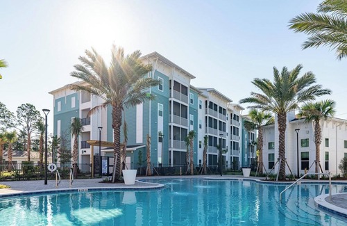 Santa Rosa Beach Apartment | Barsala l New 2BD Coastal Apartment w/Pool, Gym & More