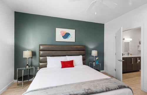 Midland Apartment | Barsala l Premier 2BD, Fast Wifi & Clubhouse