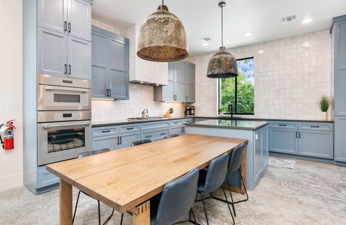 New Braunfels Apartment | Bartram Haus at Camp Warnecke