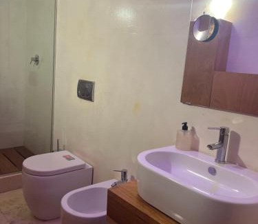 Florence House | Basement Art House