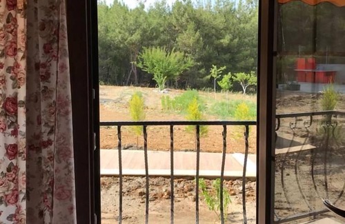 Selcuk Hotel | Baska Bir Yer