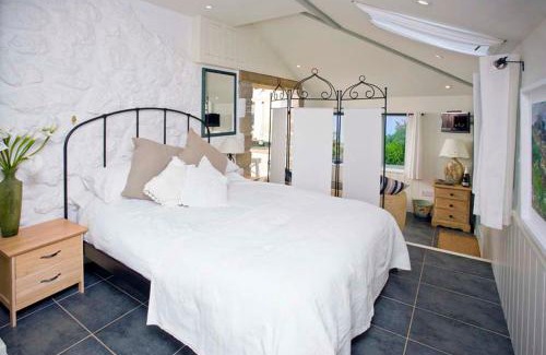 Sennen Cove House | Basking Shark, Studio Cottage With Superb Sea Views By Beach