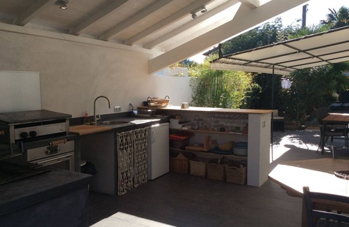 Cambo-les-Bains Villa | Basque Country, typical house between ocean and mountains