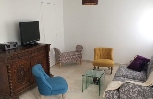 Ciboure House | Basque fisherman's house sleeps 6 Ciboure St Jean de Luz, near the golf course