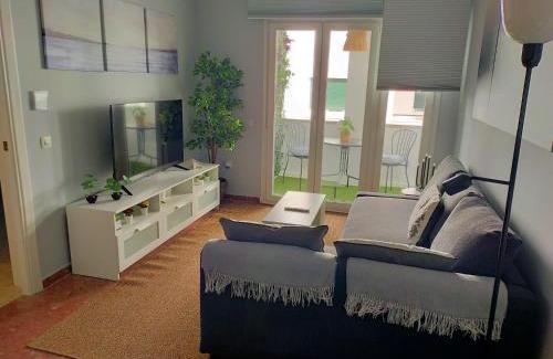 El Puerto de Santa Maria Apartment | BASTINAZO ALOHADREAM - PREMIUM - La mejor ubicación con Aire Acondicionado, Insonorización, Terraza y Equipamiento en El Puerto de Santa María - Grupo de solo menores de 25 no aceptados salvo fianza adicional