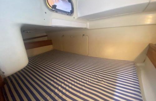 Lorient Boat Rental | Bateau 4 à 6 pers hyper centre Lorient