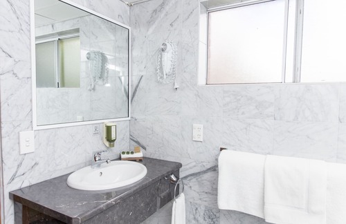 Bathurst Hotel | Bathurst Motor Inn