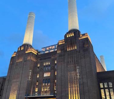 Queenstown Apartment | Battersea Power Apartments