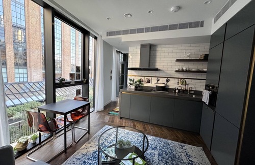 Queenstown Apartment | Battersea Power Station Apartment