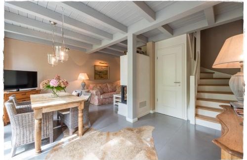 Liepe House | Bauernkate Seerose