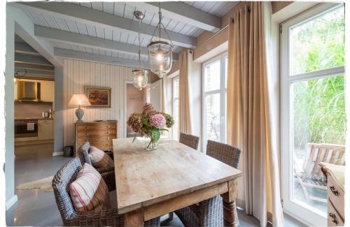 Liepe House | Bauernkate Seerose