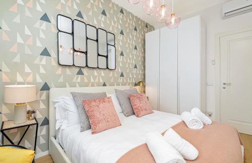 Pisa Apartment | BauHaus - Sleepwithme - Free Parking - Free Braeakfast - Very Friendly Staff