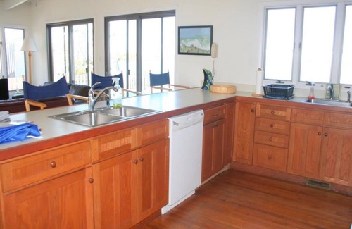 Beach Haven House | Bay Front Home in Loveladies.
