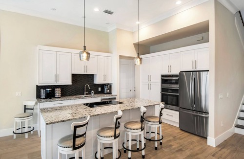 Naples House | Bay House 3/3 with Heated Pool Bay View - Naples, Isles Of Capri & Marco Island