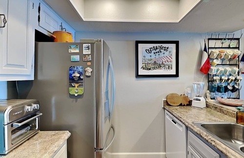 Harbor Oaks Condo | Bay House Condos