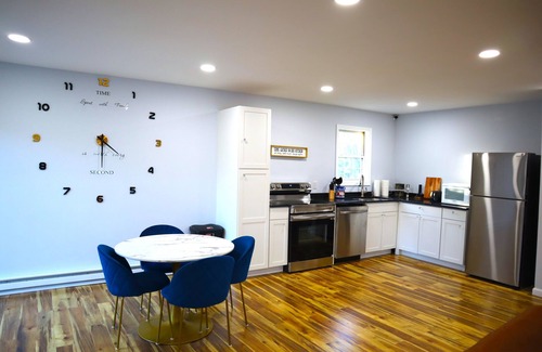 Tobyhanna Ski Chalet | Bay Shore Chalet in The Heart of Poconos
