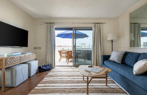 Central Mission Beach Apartment | Bay View 3 by AvantStay Stunning Home on the Beach In Mission Beach
