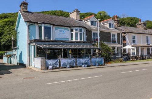 Borth-y-Gest Apartment | Bay View Apartment