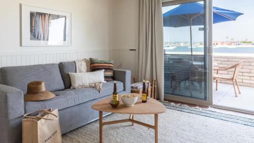 Central Mission Beach Apartment | Bay View II by AvantStay Ocean View Mission Beach Home on the Sand