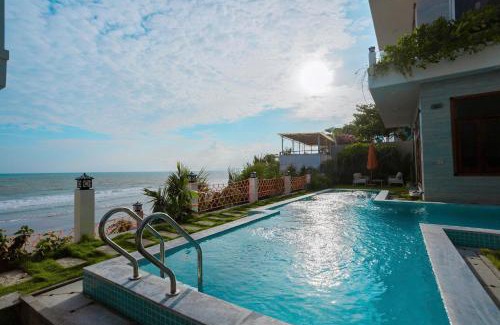 East Ham Tien Beach Hotel | Bay View Resort & Villas Mũi Né