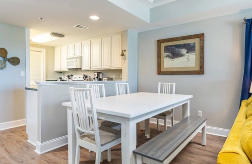 Tybee Island Condo | Bay View Villas 105 | Waterfront, Community Pool