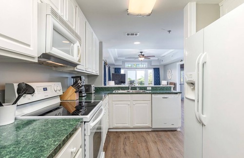 Tybee Island Condo | Bay View Villas 105 | Waterfront, Community Pool