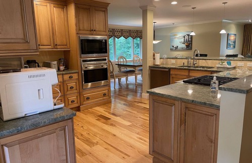 Brewster Condo | Bay views and Private beach