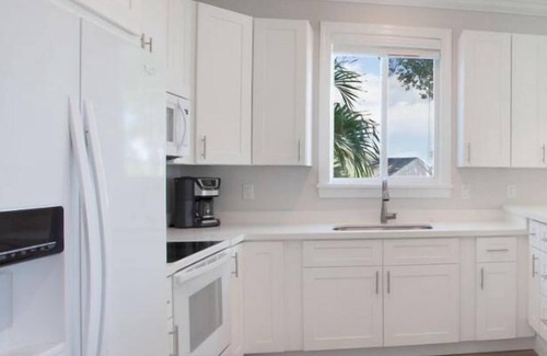 Upper Matecumbe Key Villa | Bayberry Key: Waterfront Htd Pool, FREE Boat Dockage Sep-Oct Only!