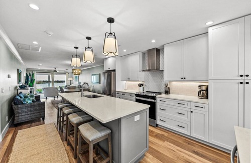 Boca Grande Condo | Bayfront Boca Grande North 43 - Top Floor - 2/2 Great Water Views!