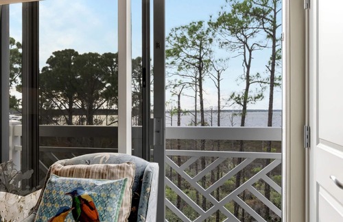 Baytowne Wharf Condo | Bayfront Haven: King Bed, Scenic Views & Sleeper Sofa Retreat at Sandestin Golf and Beach Resort!