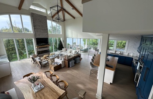 Tavernier House | Bayfront paradise in Islamorada, FL.