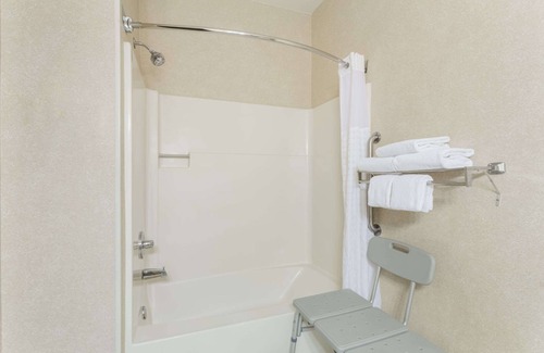 Billings Hotel | Baymont by Wyndham Billings
