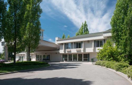Coeur d'Alene Hotel | Baymont by Wyndham Coeur D Alene