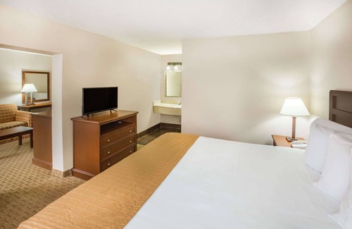 Mobile Hotel | Baymont by Wyndham Mobile/I-65