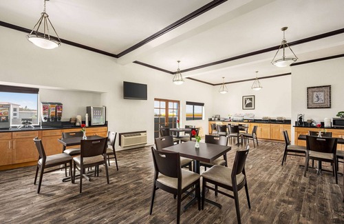 Monterey Park Hotel | Baymont by Wyndham Monterey Park