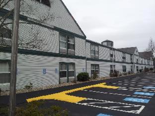 North Dartmouth Hotel | Baymont by Wyndham North Dartmouth Fall River