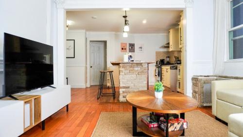 Bayonne Apartment | "Bayonne Escape, Free Parking & NYC Nearby"
