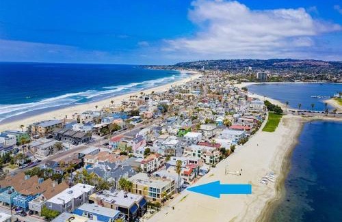 Central Mission Beach House | Bayside 4