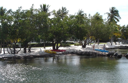 Bonefish Bay House | Bayside Paradise: Beach, Heated Pool, Spa, Boat Ramp, Dockage, and Tennis Court