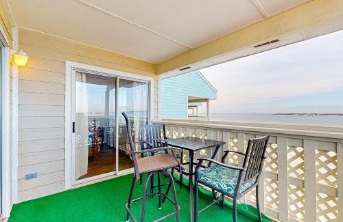 Pensacola Beach Apartment | Bayview Beach Escape