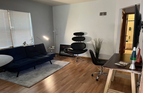 Bay View Apartment | Bayview - MKe's trendiest area